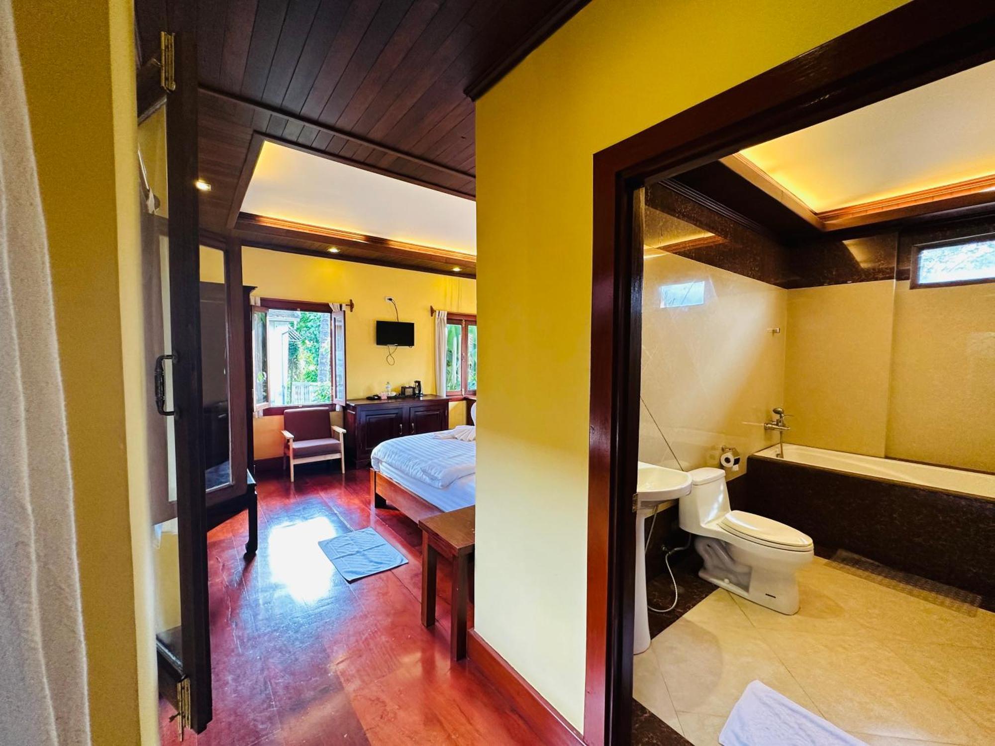 Villa Phonethip Mekong Riverside Luang Prabang Exterior foto